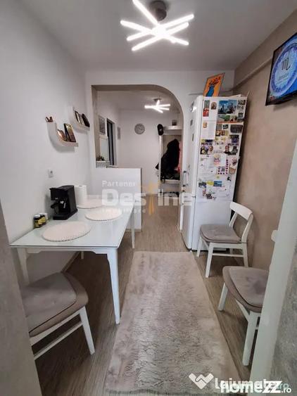 Apartament cu 2 camere decomandat în Dacia