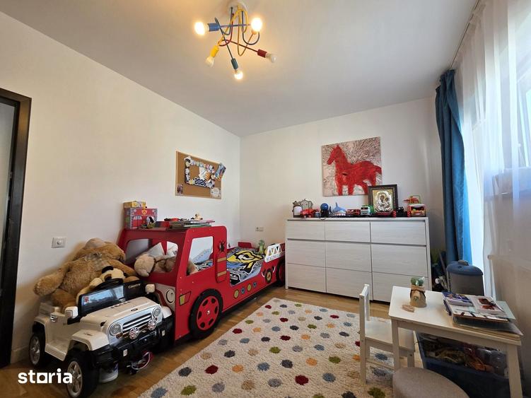 Apartament cu 3 camere în Bună Ziua