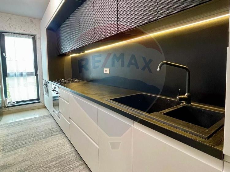 Apartament cu 3 camere decomandat, mobilat în Fundeni