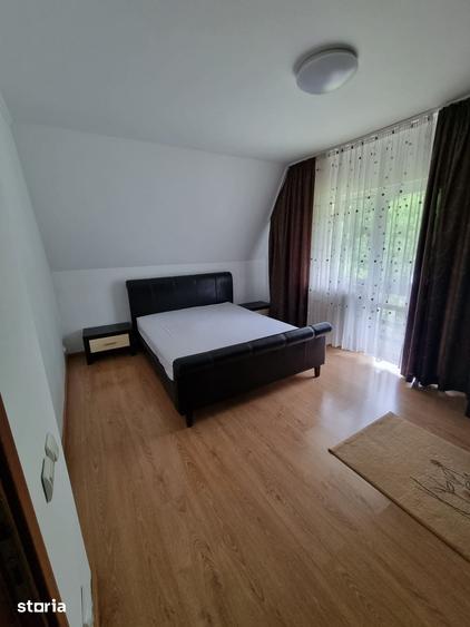 Casă cu 5 camere cu Teren 549 Mp în Corbeanca