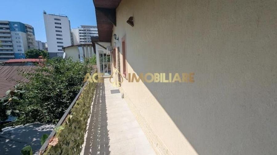 Apartament cu 3 camere decomandat, mobilat în Mihai Bravu