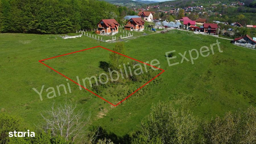 Teren de 1500 mp, în Central