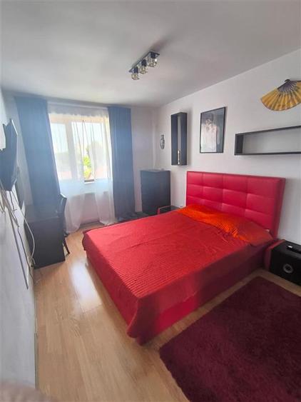 Apartament cu 2 camere semidecomandat, mobilat în Mihai Bravu