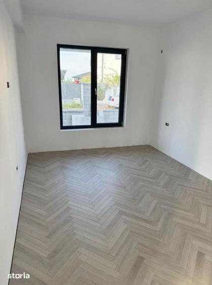 Casă cu 4 camere cu Teren 325 Mp în Vidra