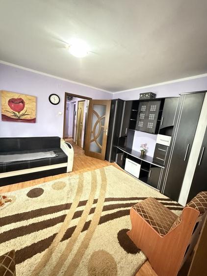 Apartament cu 2 camere nedecomandat în Central