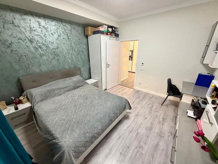 Apartament decomandat deosebit 3 camere 2 bai bloc 2020 cu parcare - 10