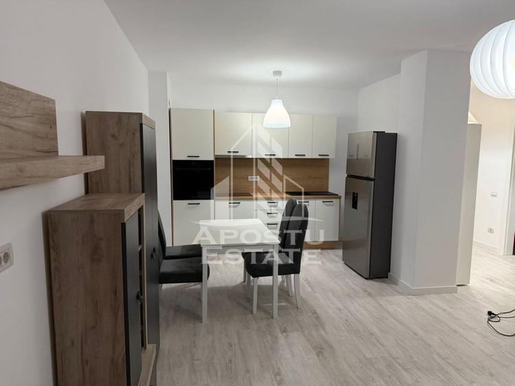 Apartament cu 2 camere semidecomandat în Torontalului