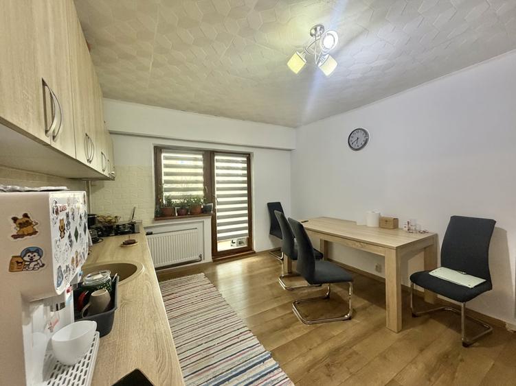 Apartament 2 camere, decomandat, mobilat/utilat, zona Soarelui - 3