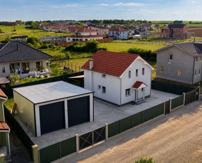 Casă individuală cu 4 camere cu Canalizare în Iosia-Nord