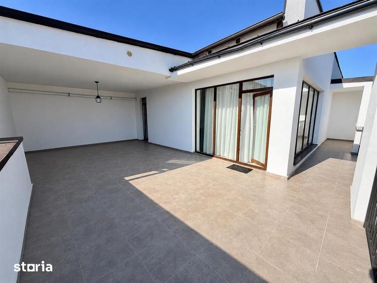 Apartament cu 2 camere în Central — fotografia 1