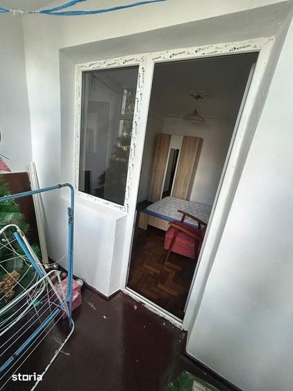 De vanzare apartament cu 2 camere si balcon,zona linistita.Pret:35000e - 5