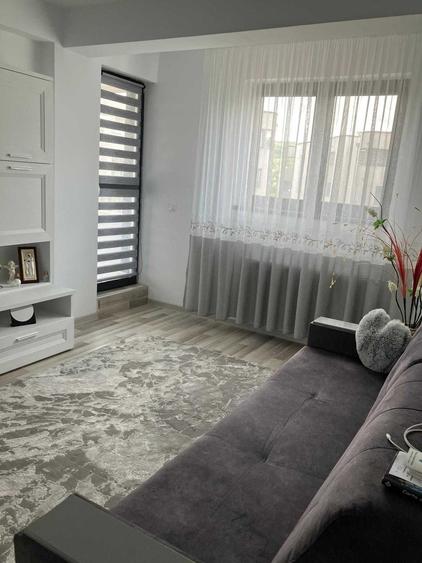 Apartament cu 2 camere decomandat în Bucium