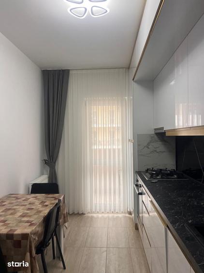 Apartament cu 2 camere decomandat în Metalurgiei
