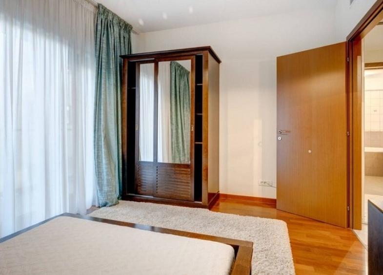 Apartament cu 4 camere în Nordului