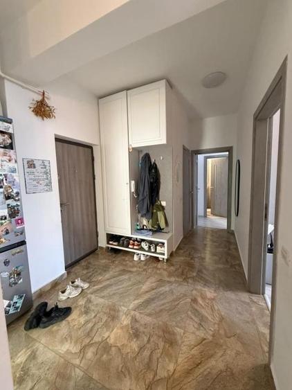 Apartament cu 3 camere, mobilat în Militari