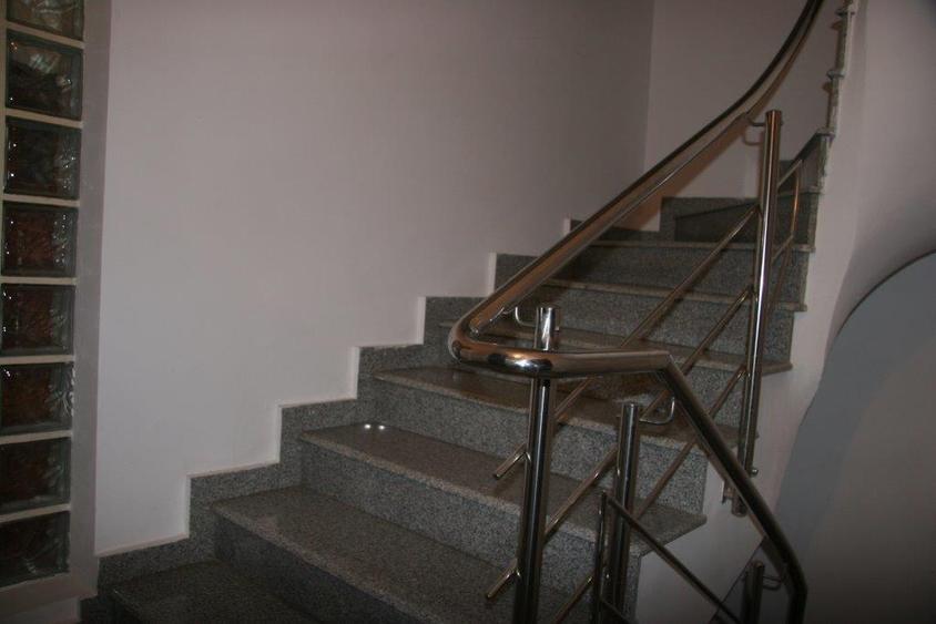 Birou, de 909.34997558594 mp, în Grivița