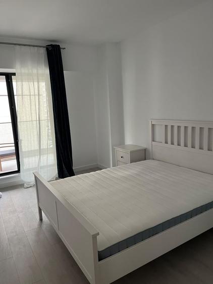 Apartament cu 3 camere decomandat în Lujerului