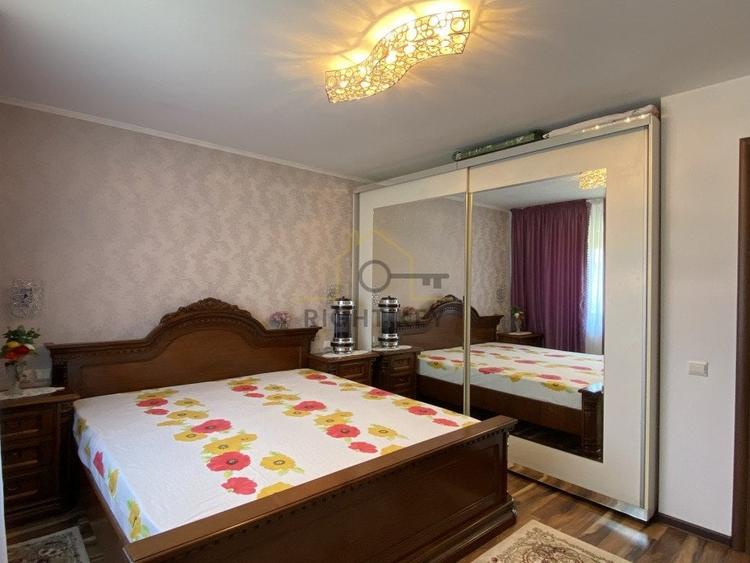 Duplex cu 3 camere cu Canalizare în Domnești