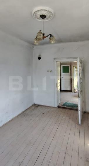 Casă individuală cu 3 camere cu Teren 2077 Mp în Exterior Vest