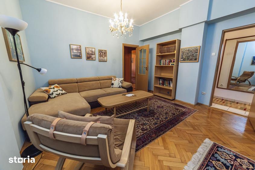 Apartament cu 4 camere decomandat în Cișmigiu