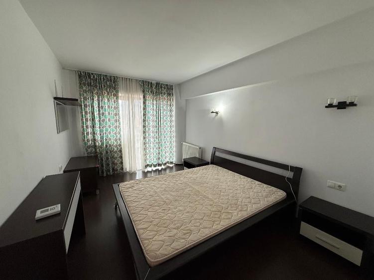 De inchiriat Apartament 3 camere cu scara interioara, zona Centru. - 11