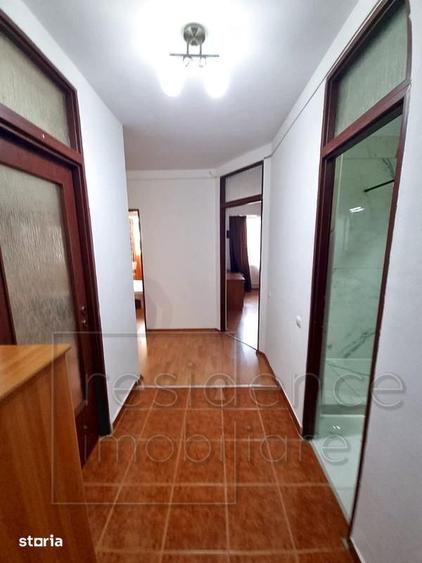 Apartament cu 3 camere decomandat în Mărăști