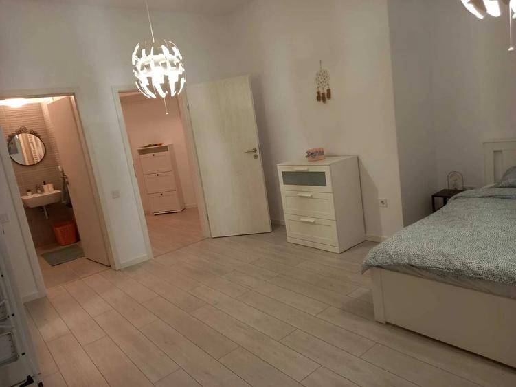 Apartament cu 2 camere semidecomandat, mobilat în Lujerului