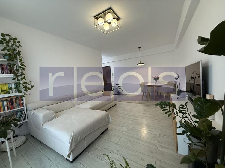 Apartament cu 2 camere decomandat în Pipera