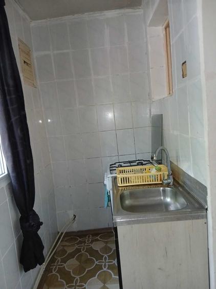 Garsonieră decomandată în Central