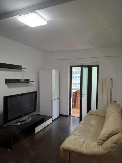 Apartament cu 2 camere decomandat în Crângași