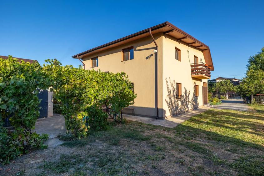 Casă cu 4 camere în Buda