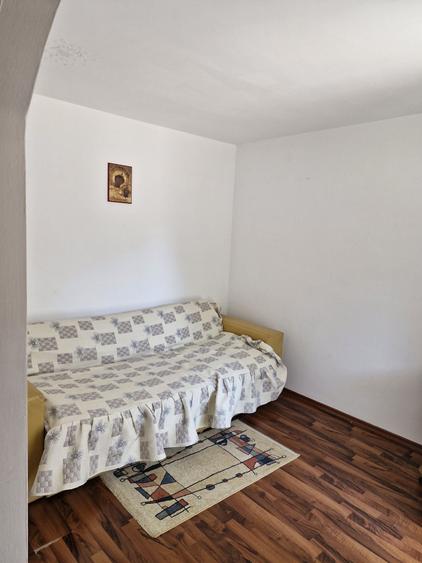 Apartament cu 2 camere semidecomandat în Exterior Vest