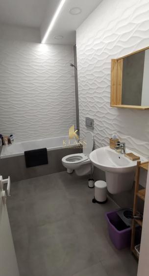 Apartament cu 3 camere decomandat, mobilat în Pipera