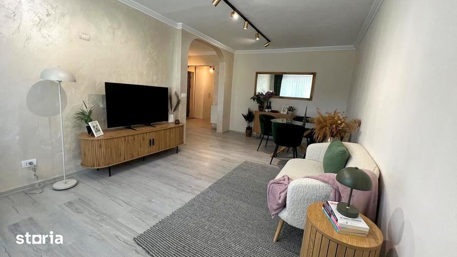 Apartament cu 3 camere decomandat în Ștefan cel Mare