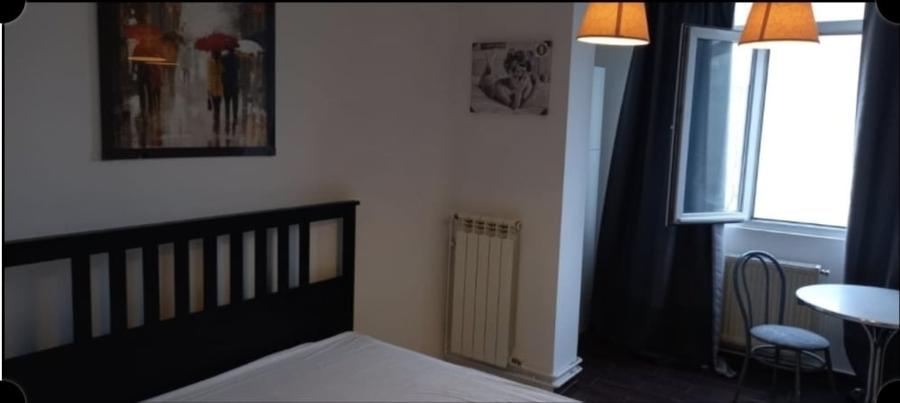 Apartament cu 2 camere în P-ța Universității