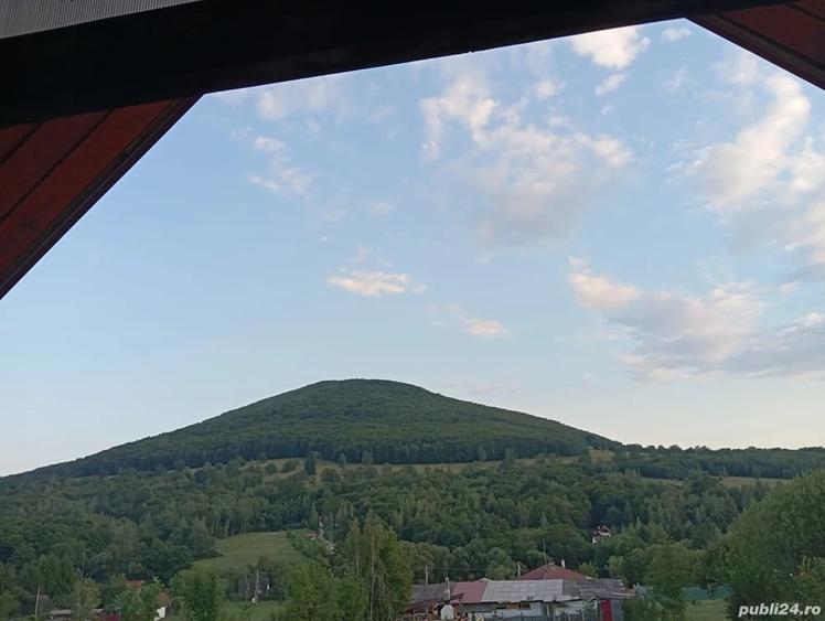 Casă cu 2 camere cu Teren 250 Mp în Ozun