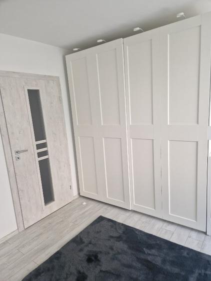 Apartament cu 3 camere decomandat, mobilat în Centrul Civic