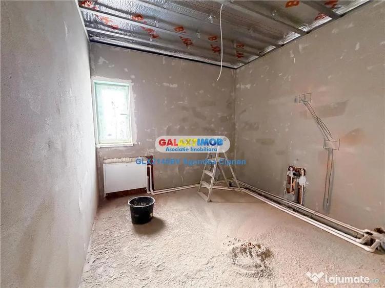 Casă cu Teren 270 Mp în Cristian