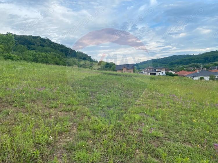 Teren de 852 mp, în Central