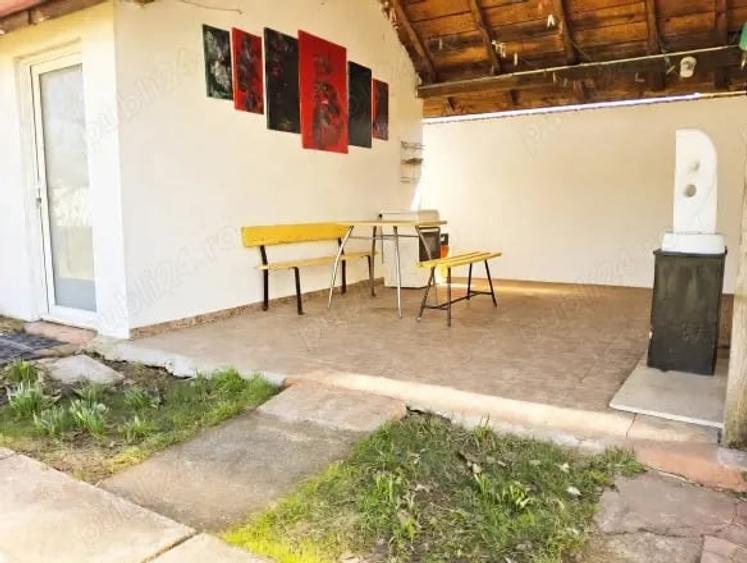 Casă cu 7 camere cu Teren 1300 Mp în Cornetu