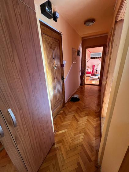 Apartament cu 2 camere în Vasile Aaron