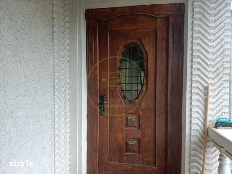 Casă cu 3 camere decomandat cu Teren 4500 Mp în Ibănești