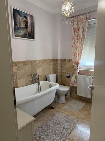Apartament cu 2 camere decomandat în Giroc
