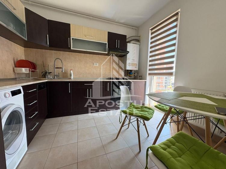Apartament cu 2 camere decomandat, mobilat în Torontalului