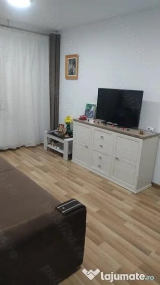 Garsonieră decomandată în Sânpetru
