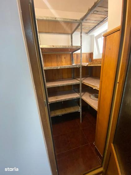 Apartament cu 4 camere în Central