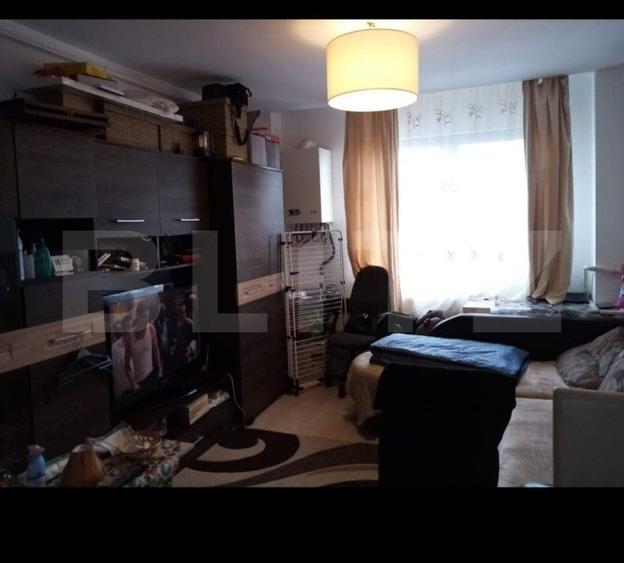 Apartament cu 2 camere decomandat, mobilat în Cloșca