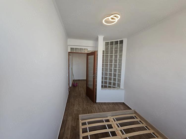 Apartament cu 2 camere decomandat, mobilat în Dacia