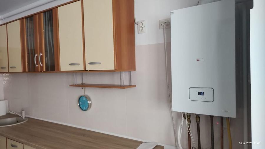 Apartament cu 2 camere decomandat, mobilat în Sălaj