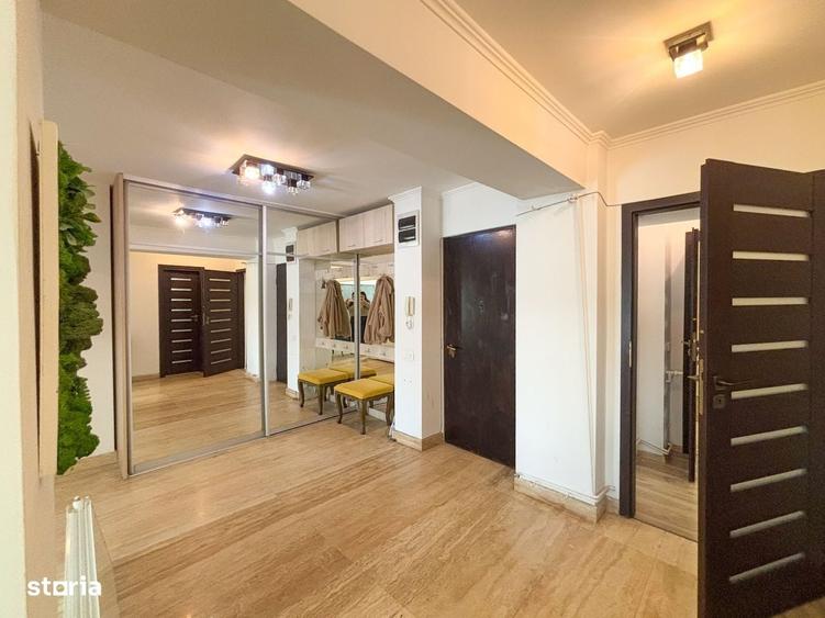 Apartament cu 3 camere, mobilat în Ultracentral